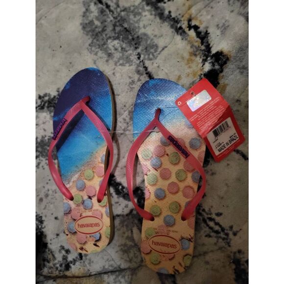 NWT Havainas 11/12 - Picture 1 of 4